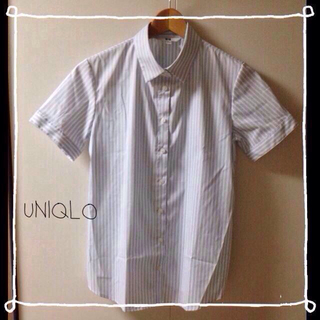 ユニクロ(UNIQLO)のストライプシャツ(シャツ/ブラウス(半袖/袖なし))
