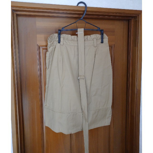 ESTNATION(エストネーション)のフリル、ポケットあり スカート レディースのスカート(ひざ丈スカート)の商品写真