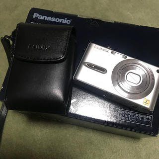 パナソニック(Panasonic)のデジタルカメラ LUMIX【純正レザーケース付き】(コンパクトデジタルカメラ)