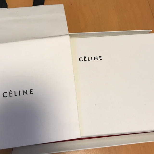 celine(セリーヌ)の正規品 セリーヌ Frame 三つ折り財布 ブラウン レディースのファッション小物(財布)の商品写真