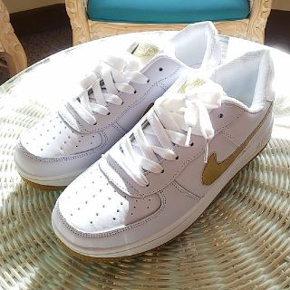 ナイキ(NIKE)の【未使用品】NIKE エアフォース 1 LOW(スニーカー)