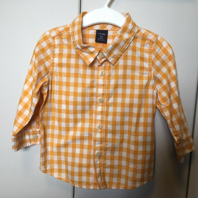 babyGAP(ベビーギャップ)のギャップ GAPギンガムチェックシャツ80㎝ babyGap キッズ/ベビー/マタニティのベビー服(~85cm)(シャツ/カットソー)の商品写真