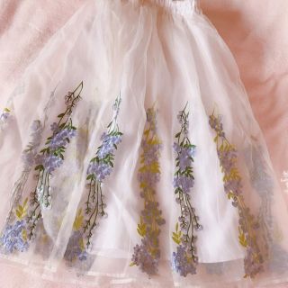 トッコ(tocco)のtoccocloset 大人気オーガンジー花柄刺繍スカート(ひざ丈スカート)