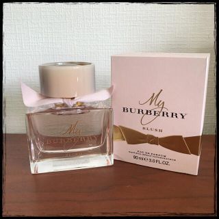 バーバリー(BURBERRY)のバーバリー♡新作♡マイ バーバリー ブラッシュ♡90ml♡未使用(香水(女性用))