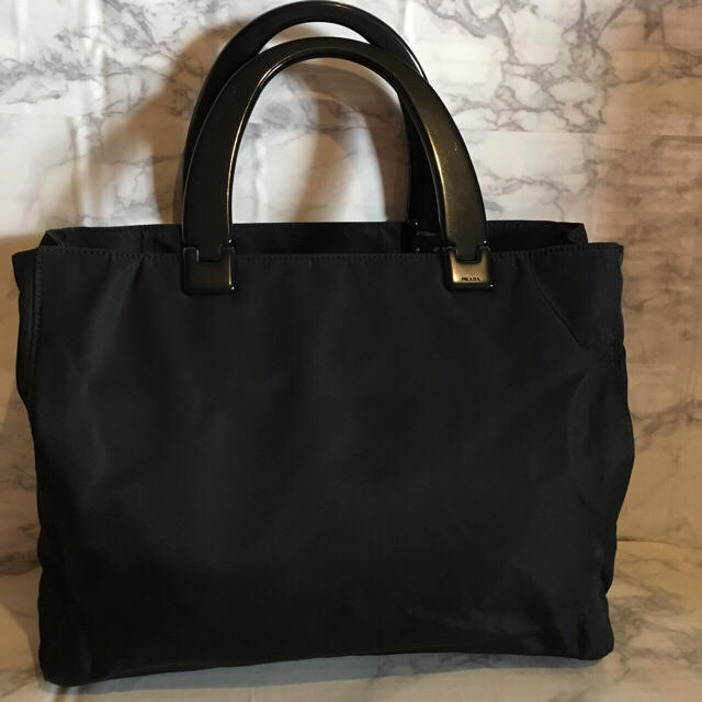 プラスチックハンドル★PRADA　プラスチックハンドルバッグ