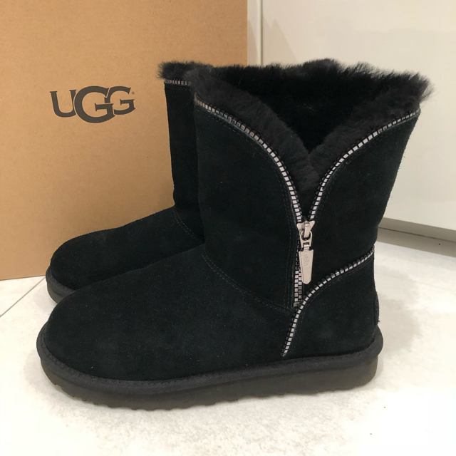 新品 限定 UGG アグ ミニフローレンス サイズ 7-