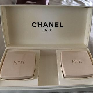 シャネル(CHANEL)のミュウ様専用シャネル 石鹸 香水 【CHANEL N°5　サヴォンバスソープ】(ボディソープ/石鹸)