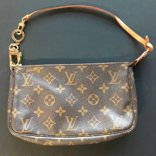 ルイヴィトン(LOUIS VUITTON)のLOUIS  VUITTON ポーチバッグ(ハンドバッグ)