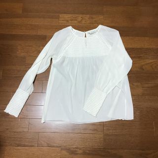 ザラ(ZARA)のZARA  ホワイトトップス シフォン レース  透け感(カットソー(長袖/七分))