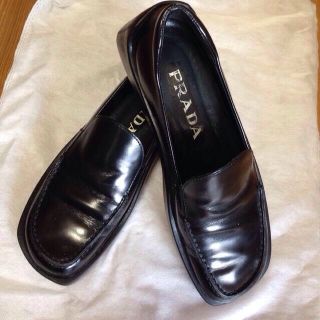 プラダ(PRADA)のプラダ 本革 ローファー(ローファー/革靴)