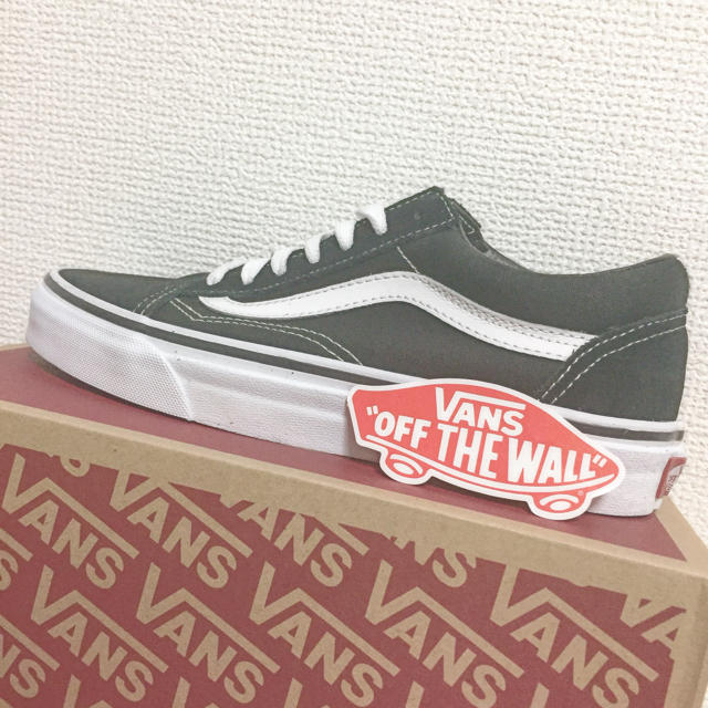 VANS スニーカー