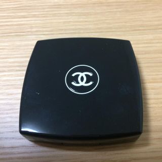 シャネル(CHANEL)のCHANEL アイシャドウ レ キャトル オンブル 20 ルガール ペルレ(アイシャドウ)