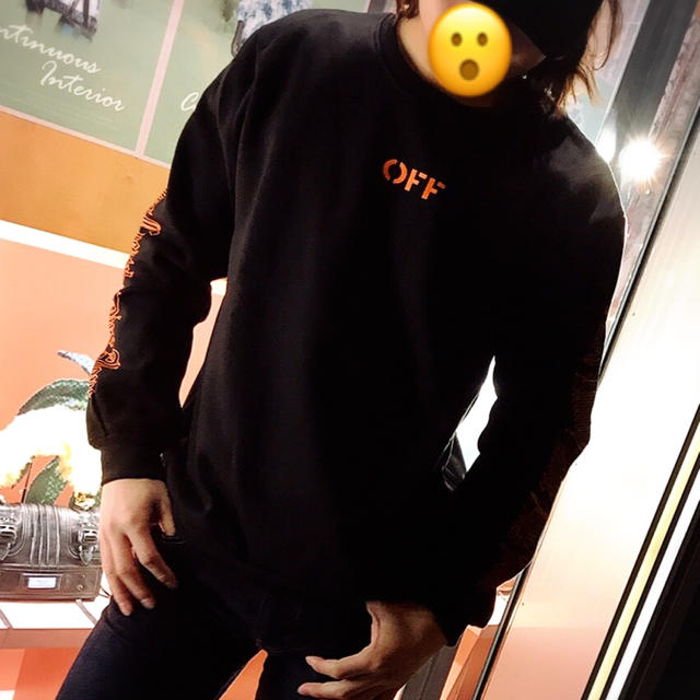 OFF-WHITE(オフホワイト)の大感謝の2000円off Vlone×off white トレーナー スウェット メンズのトップス(スウェット)の商品写真