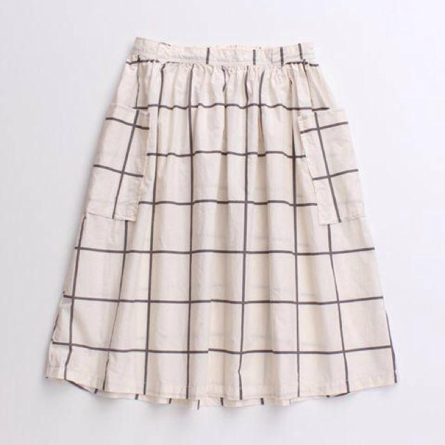 bulle de savon(ビュルデサボン)のタイルプリントスカート♡タイプライター レディースのスカート(ひざ丈スカート)の商品写真
