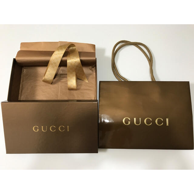 Gucci(グッチ)のGUCCI 空箱 ＋ ショップ袋  3セット レディースのバッグ(ショップ袋)の商品写真