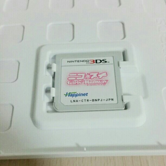 ニンテンドー3DS(ニンテンドー3DS)のみぃ様！専用😊✨ エンタメ/ホビーのゲームソフト/ゲーム機本体(携帯用ゲームソフト)の商品写真