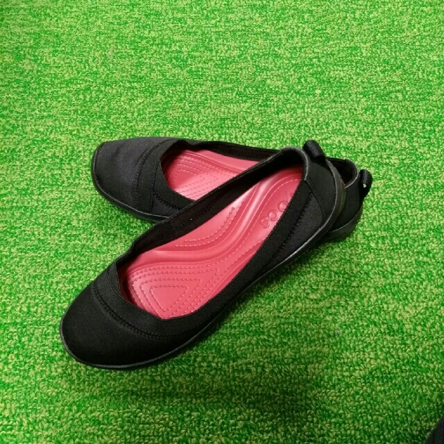 crocs(クロックス)のhika様専用 クロックス　　フラット レディースの靴/シューズ(バレエシューズ)の商品写真