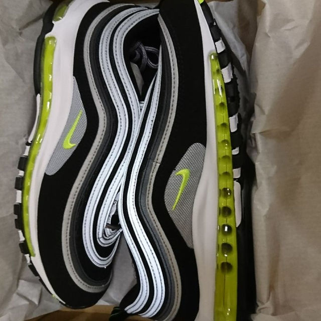 NIKE(ナイキ)の28cm NIKE AIR MAX 97 OG BLACK NEONVOLT メンズの靴/シューズ(スニーカー)の商品写真