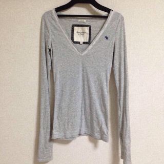 アバクロンビーアンドフィッチ(Abercrombie&Fitch)のA&F♡ロンTee  21日まで限定値下(Tシャツ(長袖/七分))