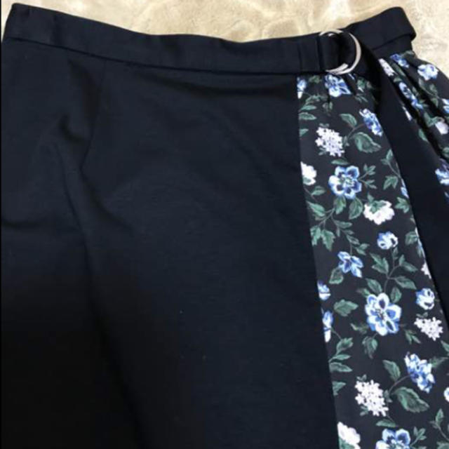 sacai(サカイ)の【美品】CLANE vintage flower docking skirt  レディースのスカート(ひざ丈スカート)の商品写真