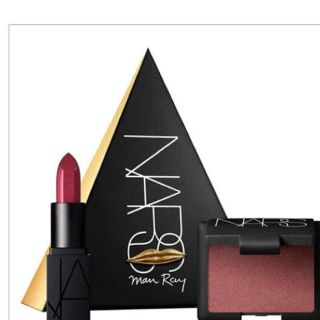 ナーズ(NARS)のナーズ ラブトライアングル クリスマスコフレ(コフレ/メイクアップセット)