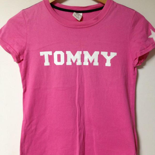 トミーガール(tommy girl)のTOMMYTシャツ(Tシャツ(半袖/袖なし))