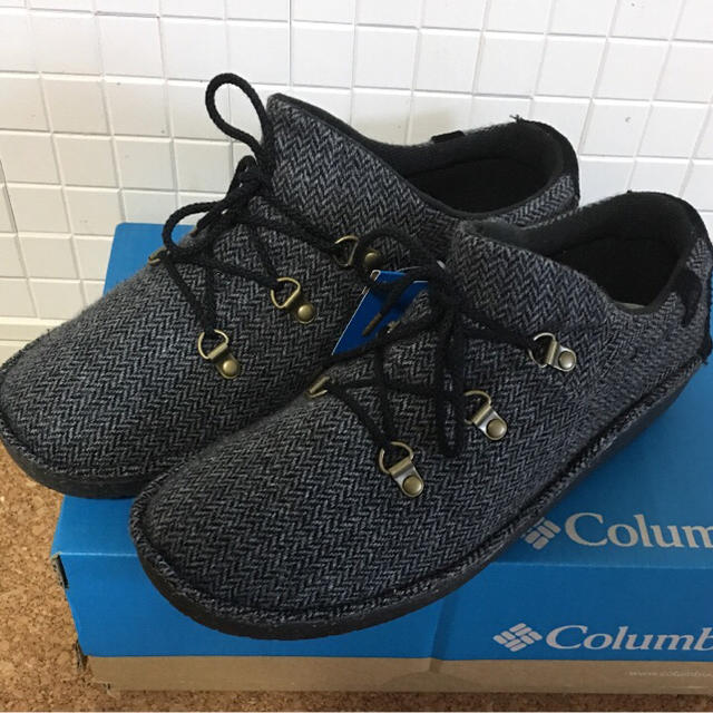 Columbia(コロンビア)のコロンビア  ２８センチ  シューズ ブーツ アウトドア モンベル  登山 メンズの靴/シューズ(ブーツ)の商品写真