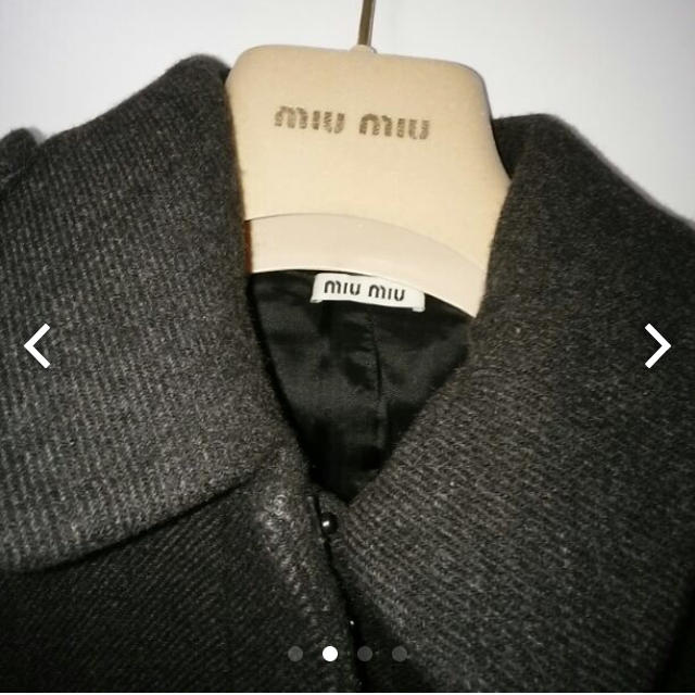 miumiu(ミュウミュウ)のmiumiu コート レディースのジャケット/アウター(ピーコート)の商品写真