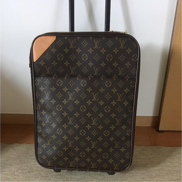 LOUIS VUITTON(ルイヴィトン)のルイヴィトンキャリー レディースのバッグ(スーツケース/キャリーバッグ)の商品写真