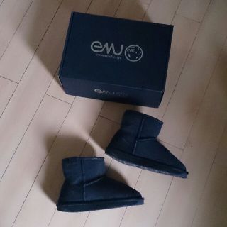 エミュー(EMU)のEMU stinger miniムートンブーツ(ブーツ)