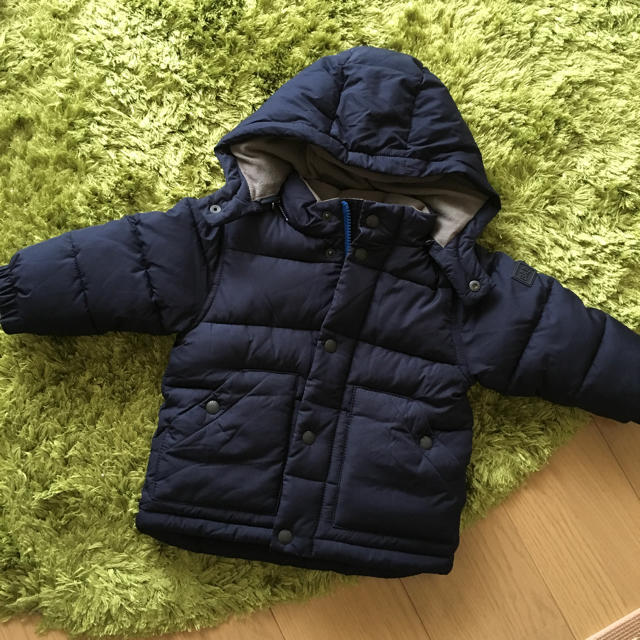 babyGAP(ベビーギャップ)のダウンコート 年内限定値下げ中！ キッズ/ベビー/マタニティのキッズ服男の子用(90cm~)(コート)の商品写真