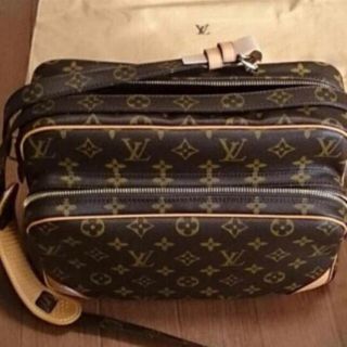 ルイヴィトン(LOUIS VUITTON)のはる6313様専用 新品未使用 ルイヴィトン 廃盤品 ナイル   M45244(ショルダーバッグ)