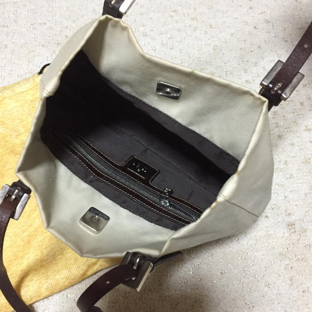 FENDI(フェンディ)の鞄 レディースのバッグ(ハンドバッグ)の商品写真