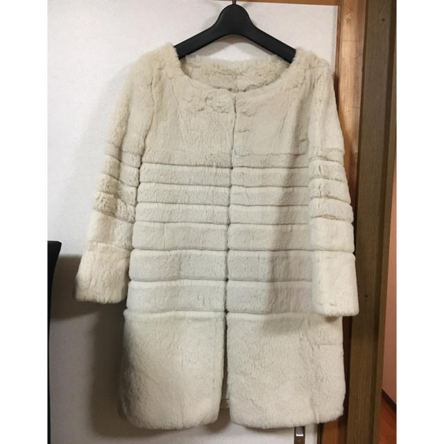 GOUT COMMUN(グーコミューン)のコート♡ファー レディースのジャケット/アウター(毛皮/ファーコート)の商品写真