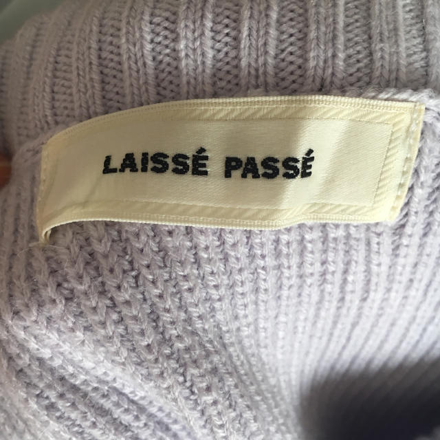 LAISSE PASSE(レッセパッセ)のLAISSE PASSE ニットワンピース レディースのワンピース(ミニワンピース)の商品写真