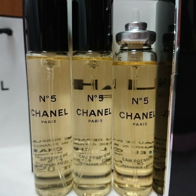 CHANEL(シャネル)のシャネル No 5 コスメ/美容の香水(香水(女性用))の商品写真