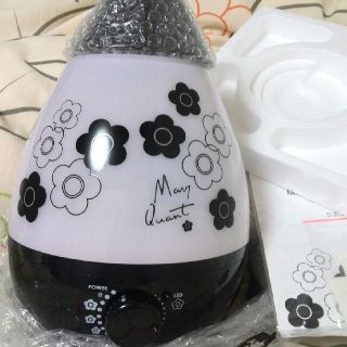 マリークワント(MARY QUANT)のマリクワ　アロマ加湿器　新品(加湿器/除湿機)