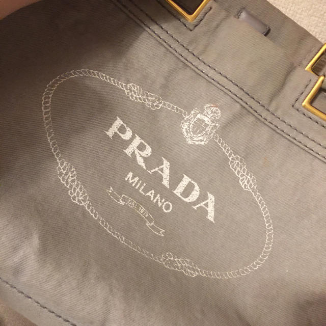 PRADA by あき's shop｜プラダならラクマ - プラダトートバッグの通販 特価