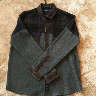 フレッドペリー(FRED PERRY)のフレッドペリー厚手のシャツ(ポロシャツ)