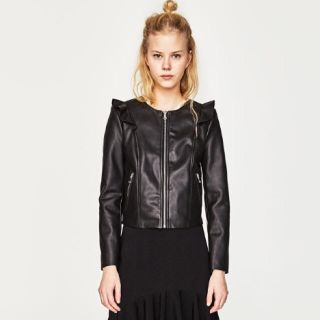 ザラ(ZARA)の新品 ZARA フリル ノーカラージャケット(ノーカラージャケット)