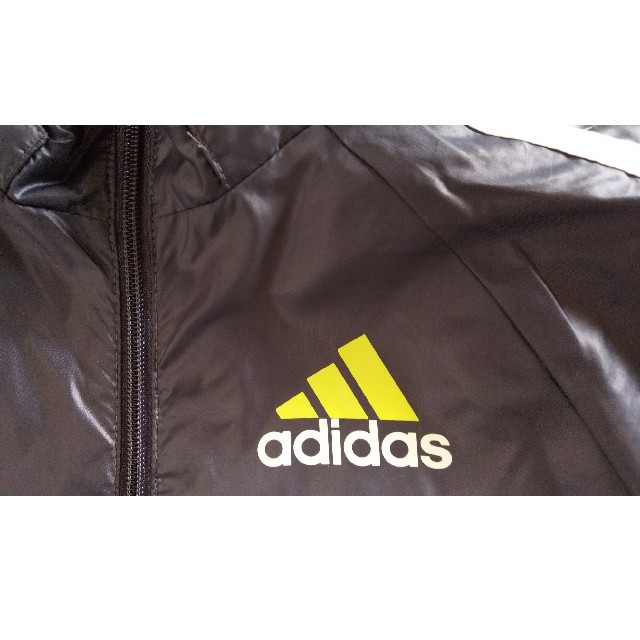 adidas(アディダス)のadidasｳｲﾝﾄﾞﾌﾞﾚｰｶｰ120㌢❇️ キッズ/ベビー/マタニティのキッズ服男の子用(90cm~)(ジャケット/上着)の商品写真