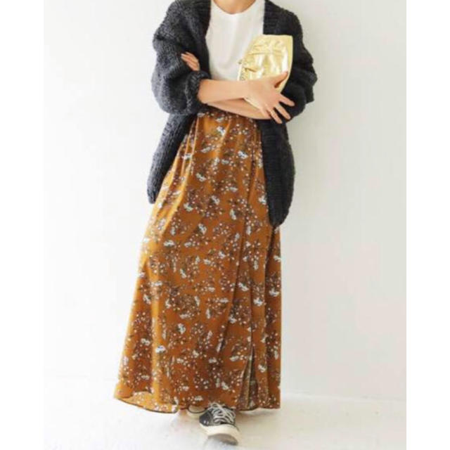 TODAYFUL(トゥデイフル)の新品未使用 タグ付き トゥデイフル  花柄スカート レディースのスカート(ロングスカート)の商品写真