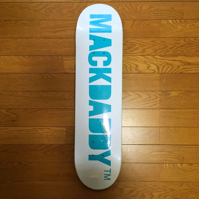 MACKDADDY(マックダディー)のuniful mackdaddy skate Deck スポーツ/アウトドアのスポーツ/アウトドア その他(スケートボード)の商品写真