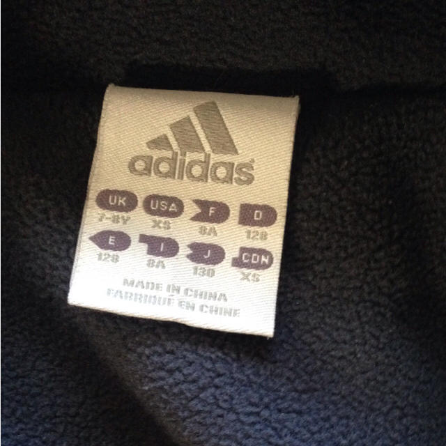 adidas(アディダス)のアディダス ベンチコート キッズ/ベビー/マタニティのキッズ服女の子用(90cm~)(コート)の商品写真