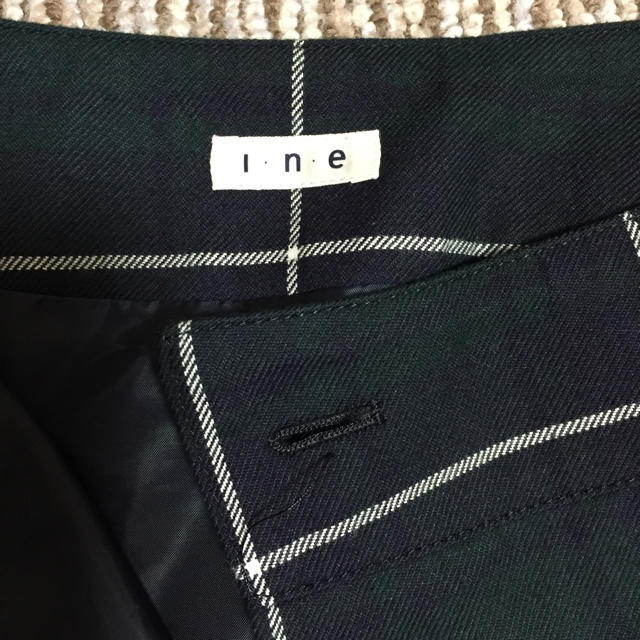 i.n.e(インエ)の【i･n･e】チェック柄 巻きスカート Mサイズ レディースのスカート(ミニスカート)の商品写真