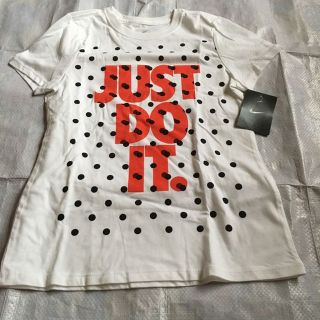 ナイキ(NIKE)の★お値下げしました★新品 ナイキ Tシャツ 150センチ NIKE 140(その他)