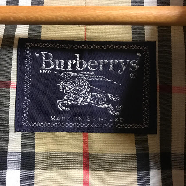 BURBERRY(バーバリー)のコジロー様専用【美品】Burberry トレンチコート レディースのジャケット/アウター(トレンチコート)の商品写真