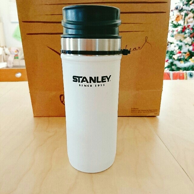 Stanley(スタンレー)の【新品・未使用】Stanley/スタンレー 保冷保温 ボトル インテリア/住まい/日用品のキッチン/食器(タンブラー)の商品写真