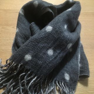 グローバルワーク(GLOBAL WORK)の美品♡shuca＊カシミア混水玉マフラー＊グレー系＊送料無料(マフラー/ショール)