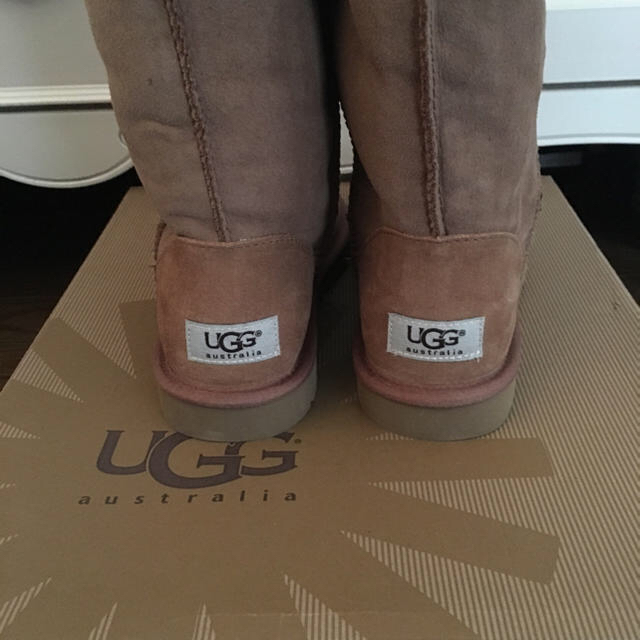 UGG(アグ)のみま様専用 UGG  ブーツ レディースの靴/シューズ(ブーツ)の商品写真